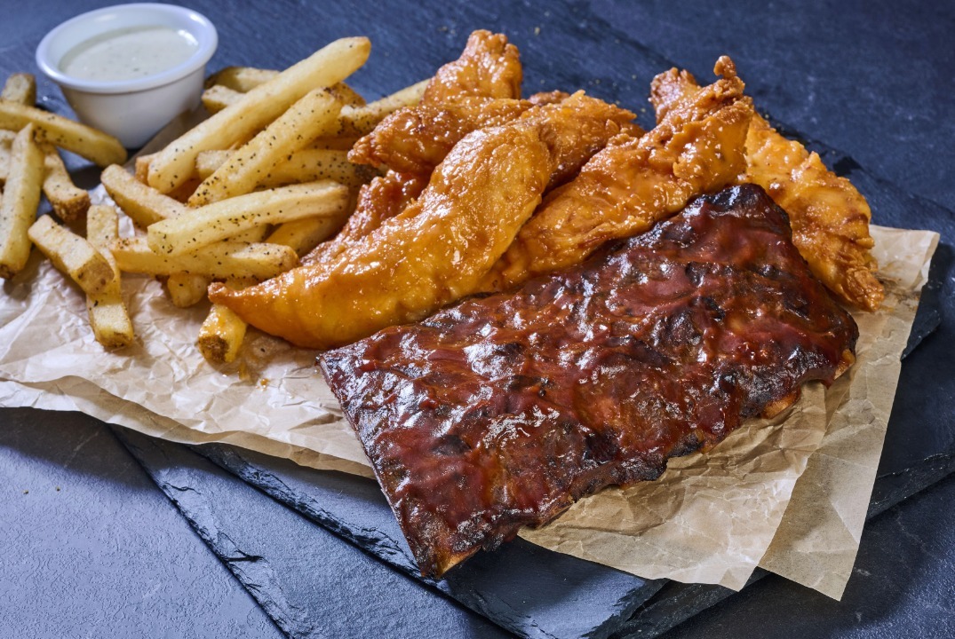 Half rack Barbecue Ribs, four Zingers® tossed in your choice of sauce, seasoned fries, coleslaw. Served with ranch